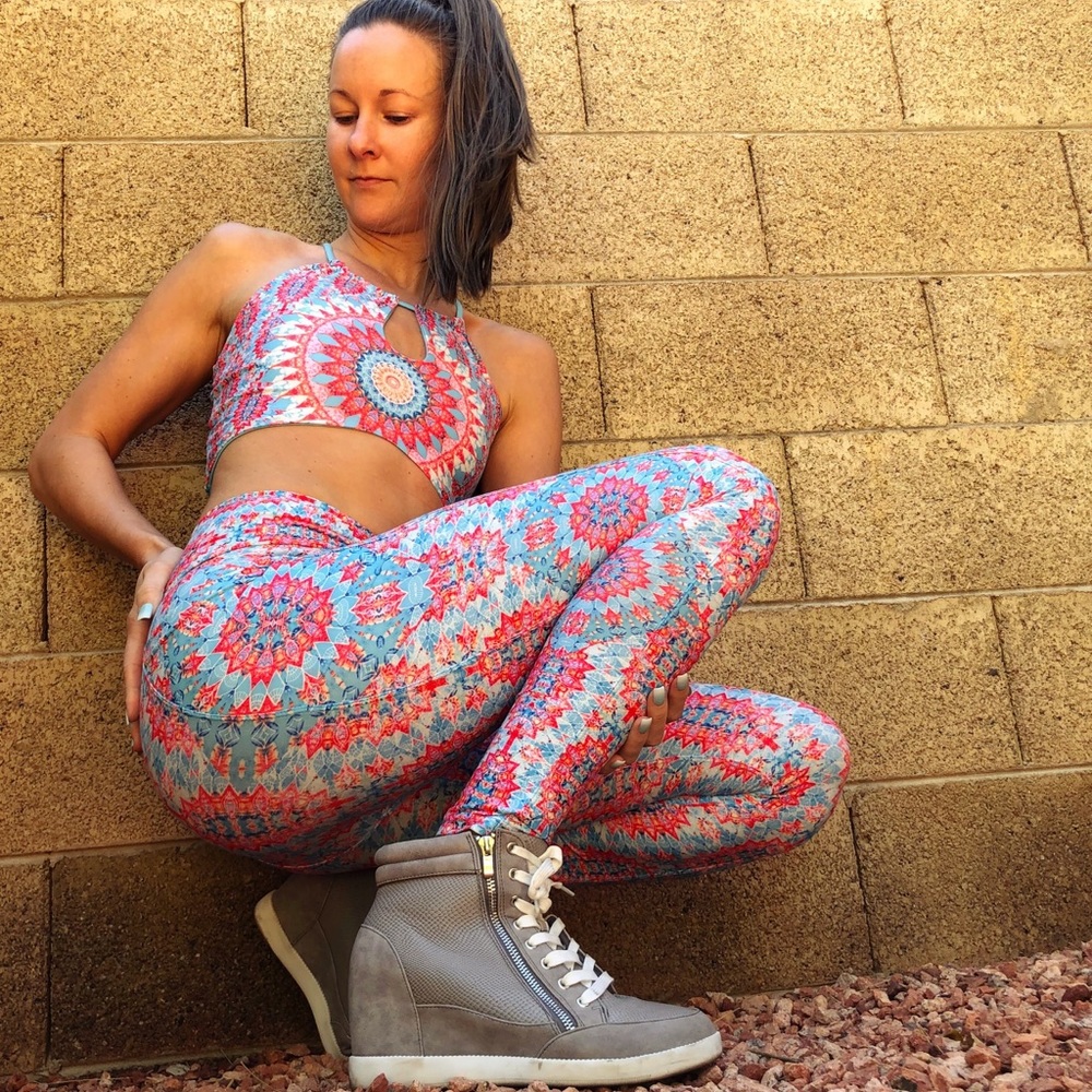 20% discount code: KYLIEBWOLVEN20